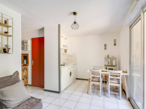 Studio cabine avec parking proche centre Luz-Saint-Sauveur, balcon, pour 4 pers. - FR-1-402-66
